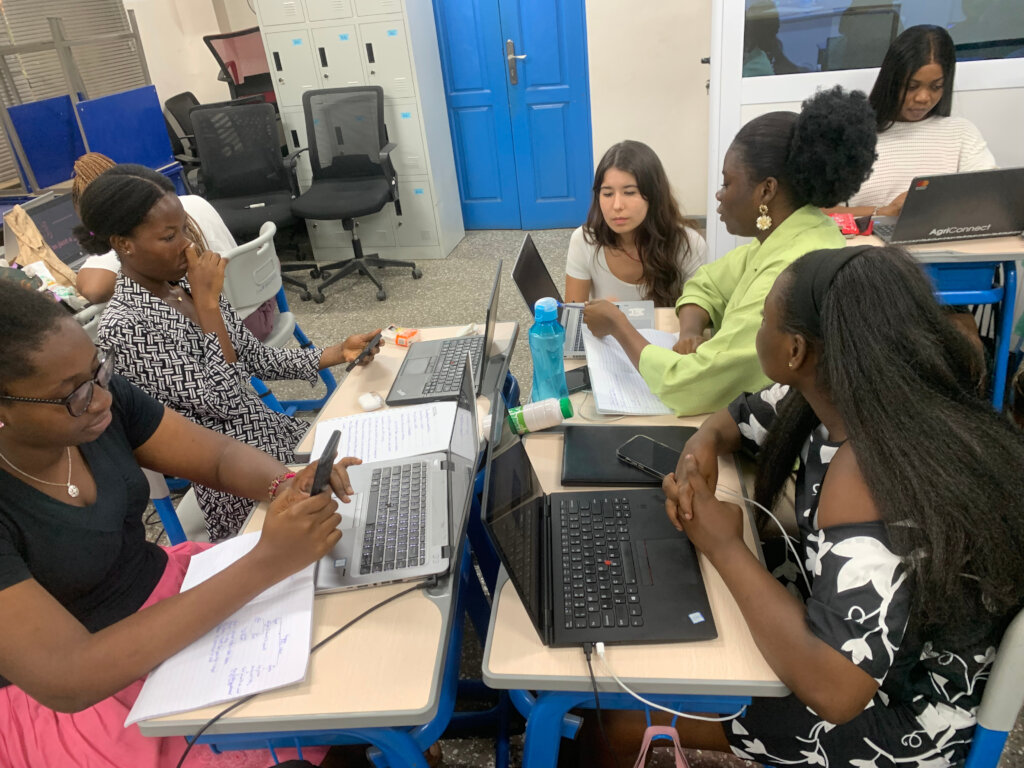Female University Non-IT students in Training