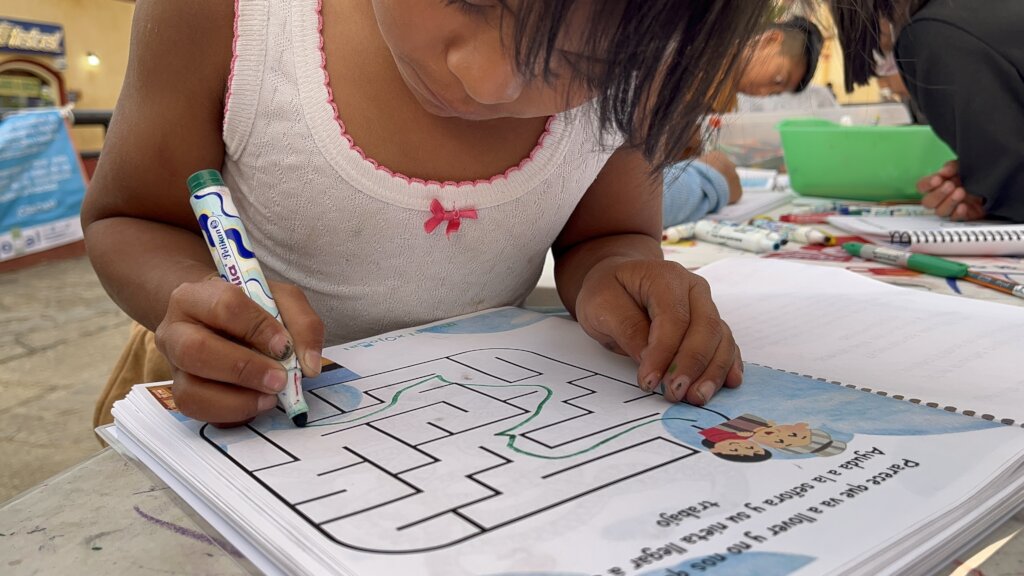 Mobile School for Indigenous children in Chiapas