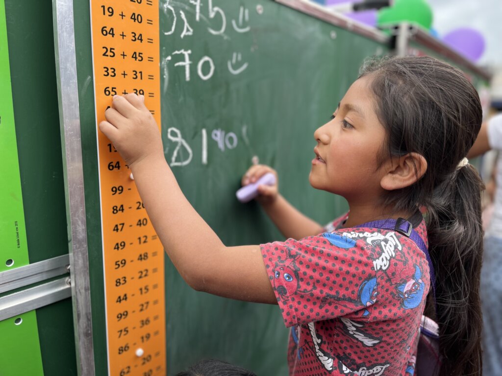 Mobile School for Indigenous children in Chiapas