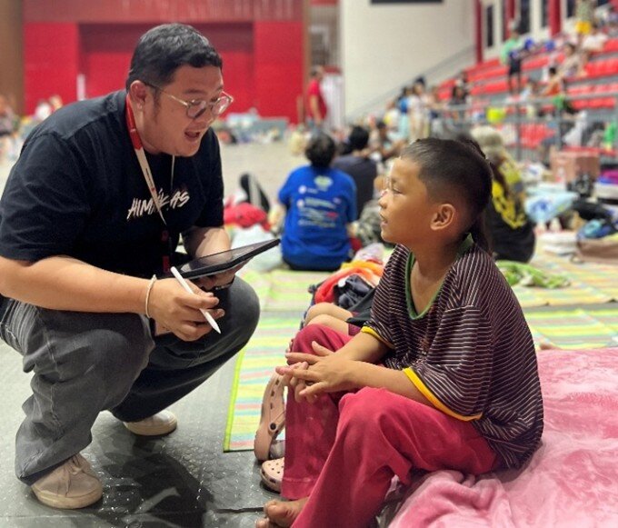 Triple Crisis in the Philippines