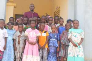 1st graders with teacher