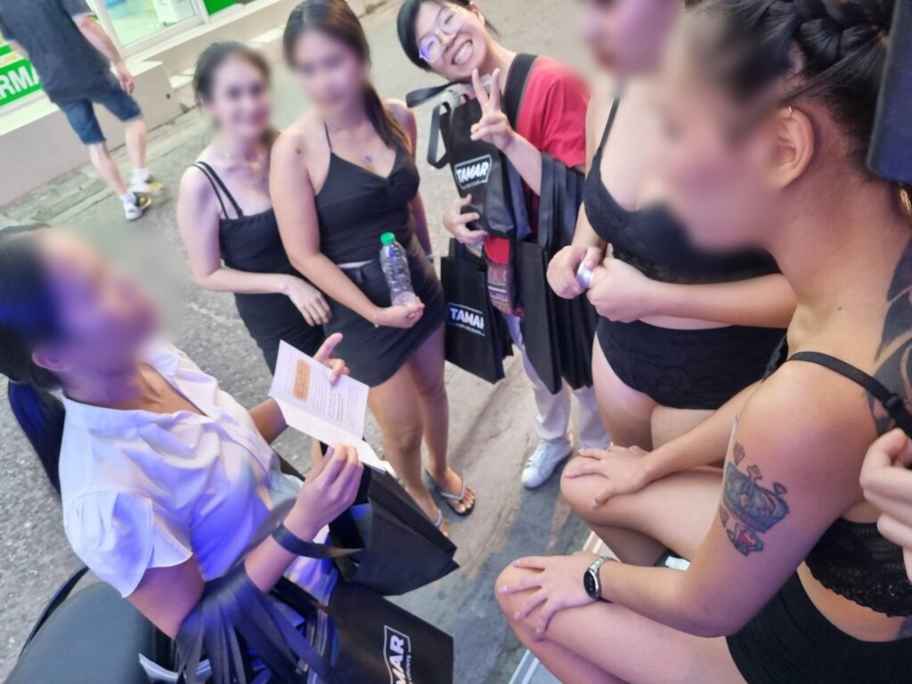 Give Joy and Hope this Christmas Season