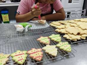 Making cookies for distribution