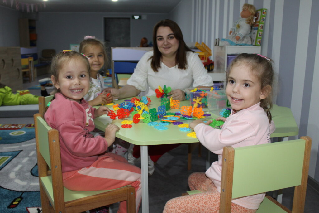 Help 600+ Ukrainian Children Learn in Safety