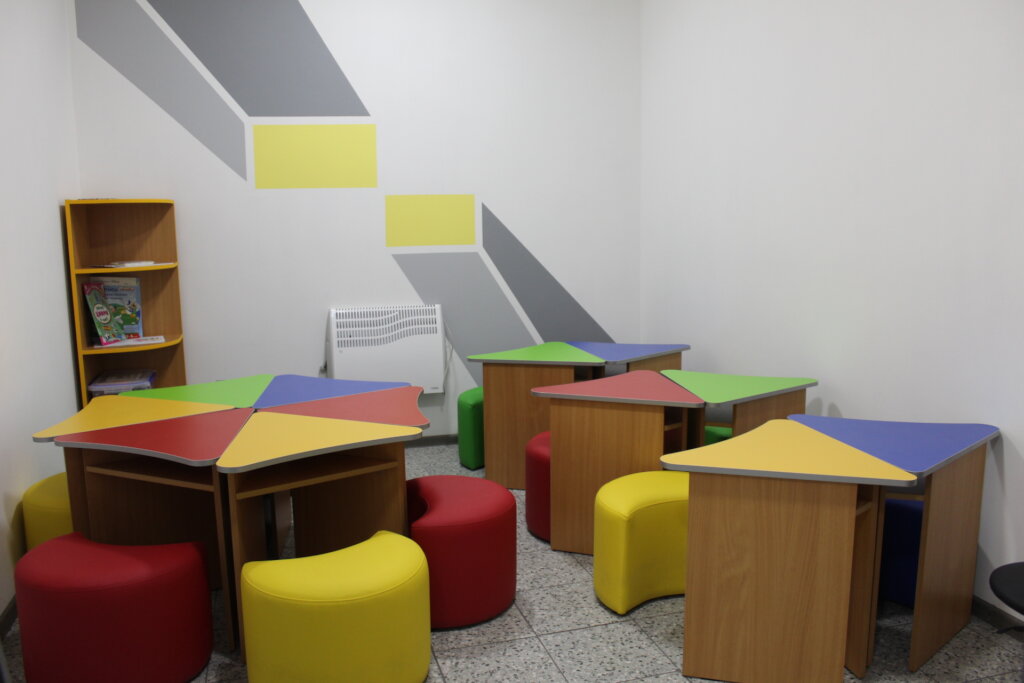 Help 600+ Ukrainian Children Learn in Safety