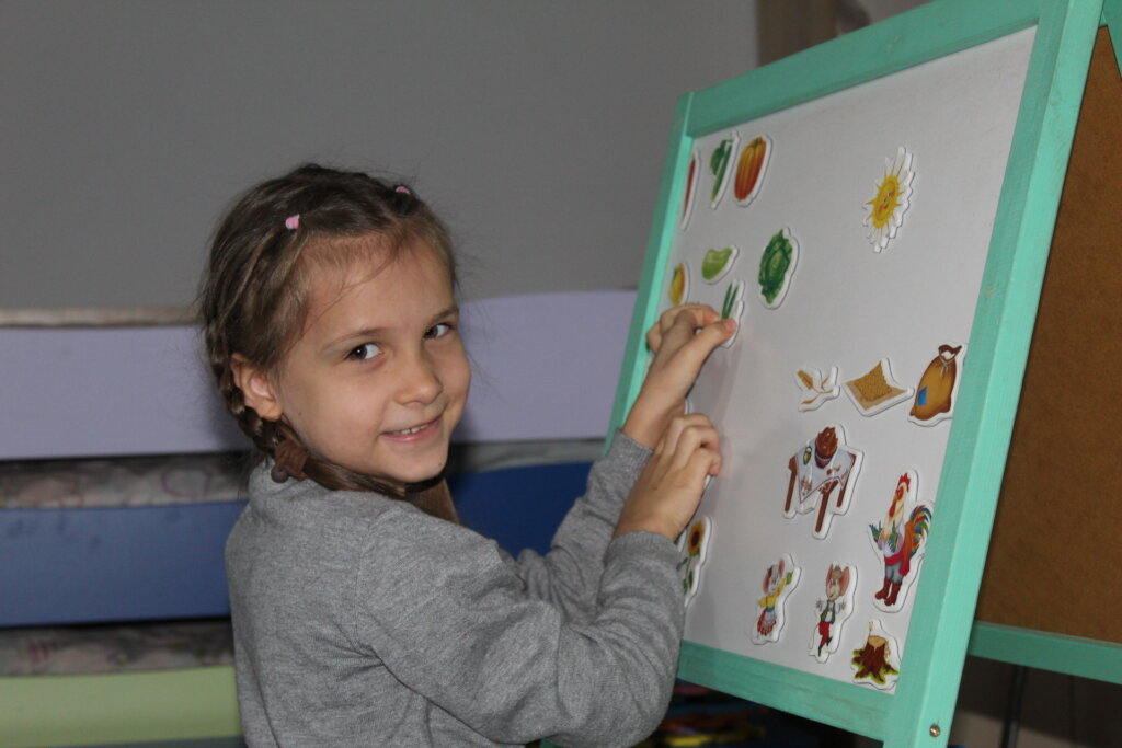 Help 600+ Ukrainian Children Learn in Safety