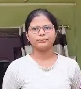 Support poor Sneha pursue MBBS Year 2