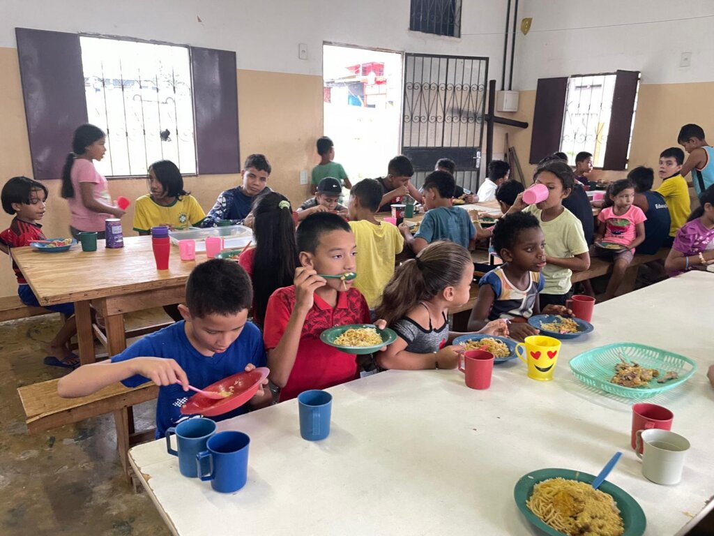 Food security for children in the favelas - Brazil