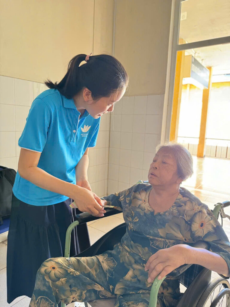 Supporting and encouraging kidney patients