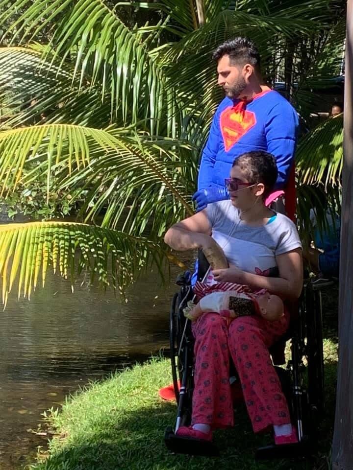 Give a Child with Cancer a Magical Christmas