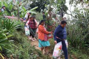 Distribution of relief items in Huehuetla, Hidalgo