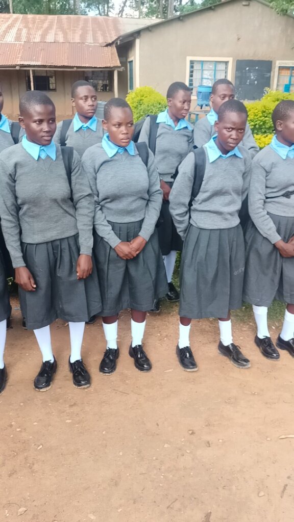 Transform the lives of 400 Kenyan Girls through Ed