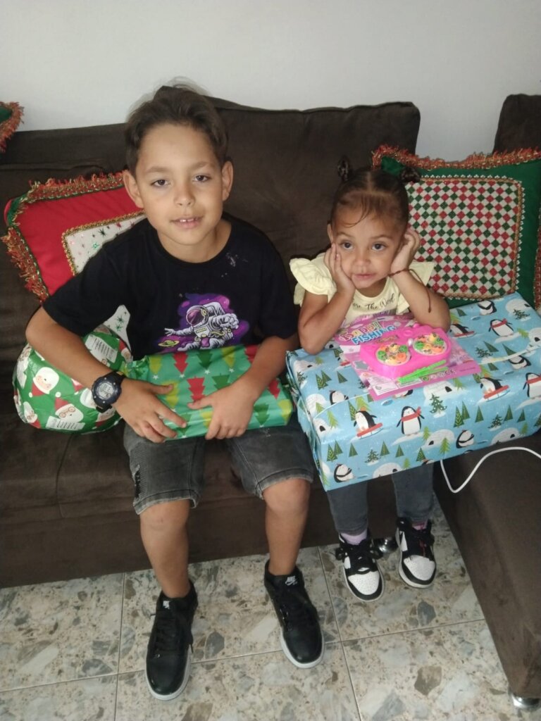 Sponsor a Smile: Comuna 13 Kids