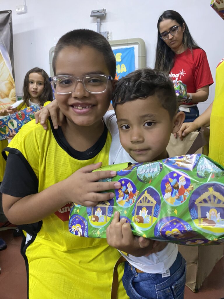 Sponsor a Smile: Comuna 13 Kids