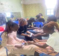 Manicure training