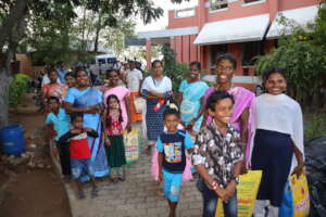 Give 1 Kits. Nourish 1 Futures.
