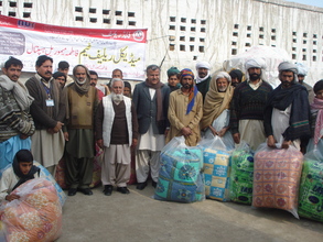 FMH - NF team with Receipients of Quilts