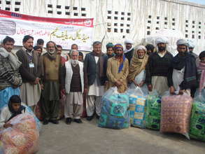 FMH- NF Staff with Quilt Recepients