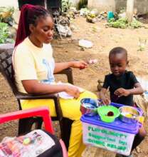 Learning shapes in Family Literacy Program