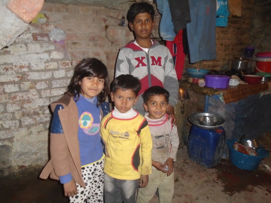 Furniture for 200 School Children in Faisalabad PK