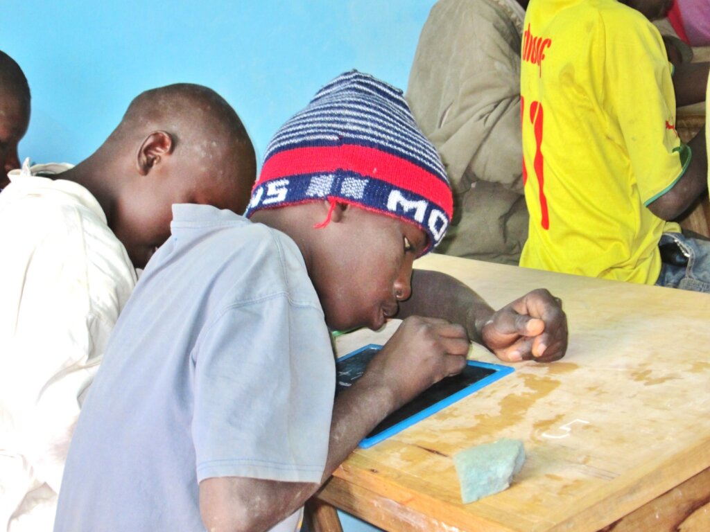 Create a Library for the Talibe Children