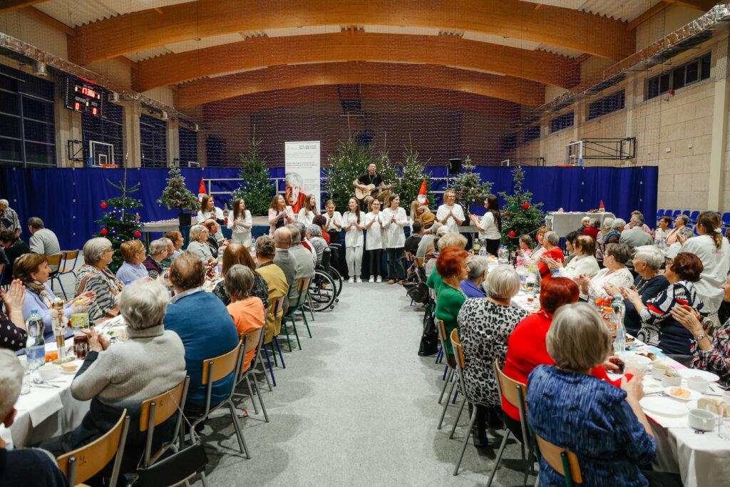 End poverty, restore dignity for Polish Seniors