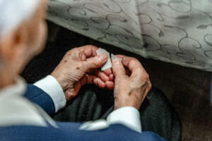 Loneliness at the Christmas table