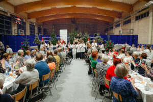 A Christmas Eve where no one is left alone