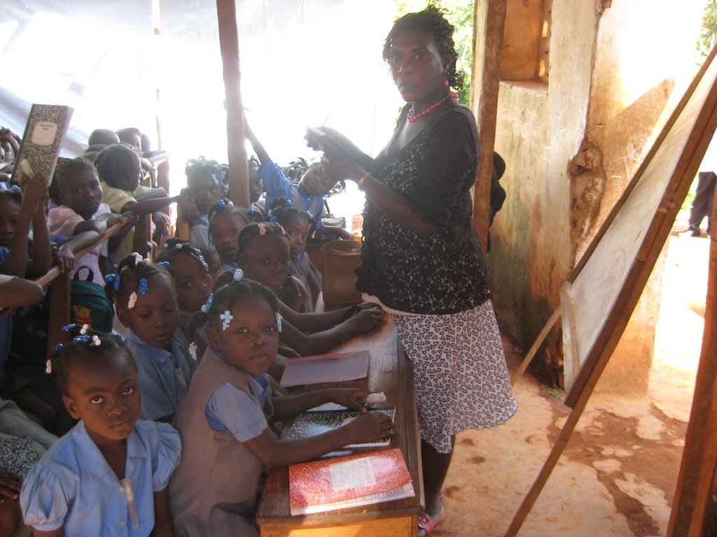 Reconstruct school for 200 rural students in Haiti