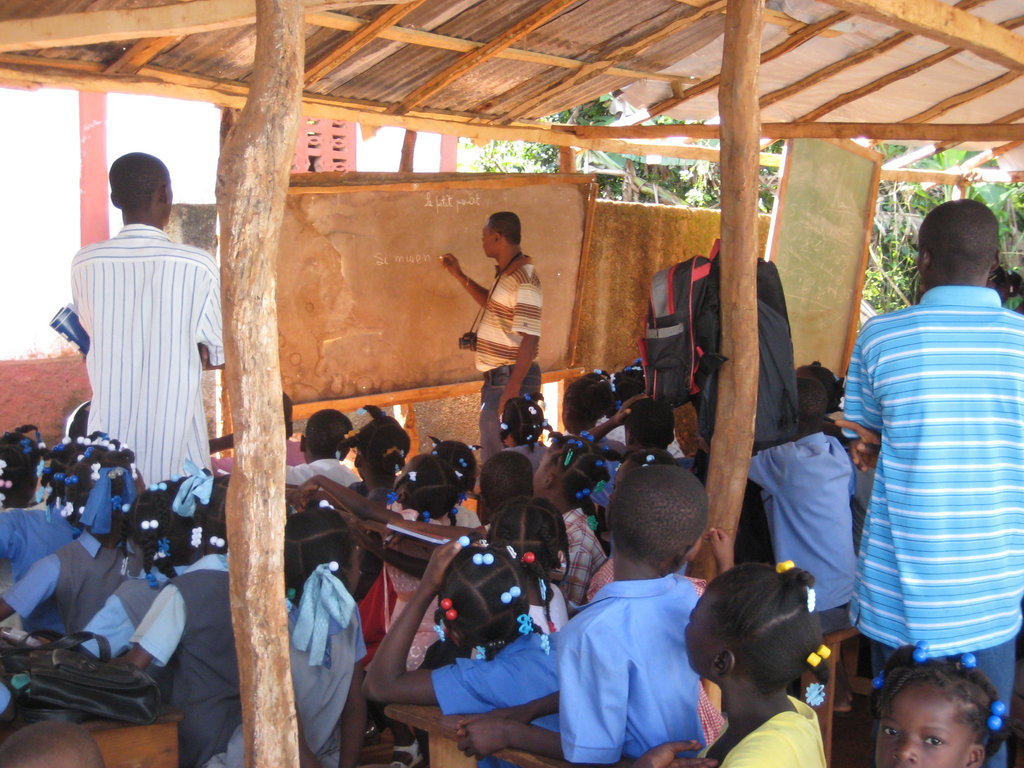 Reconstruct school for 200 rural students in Haiti