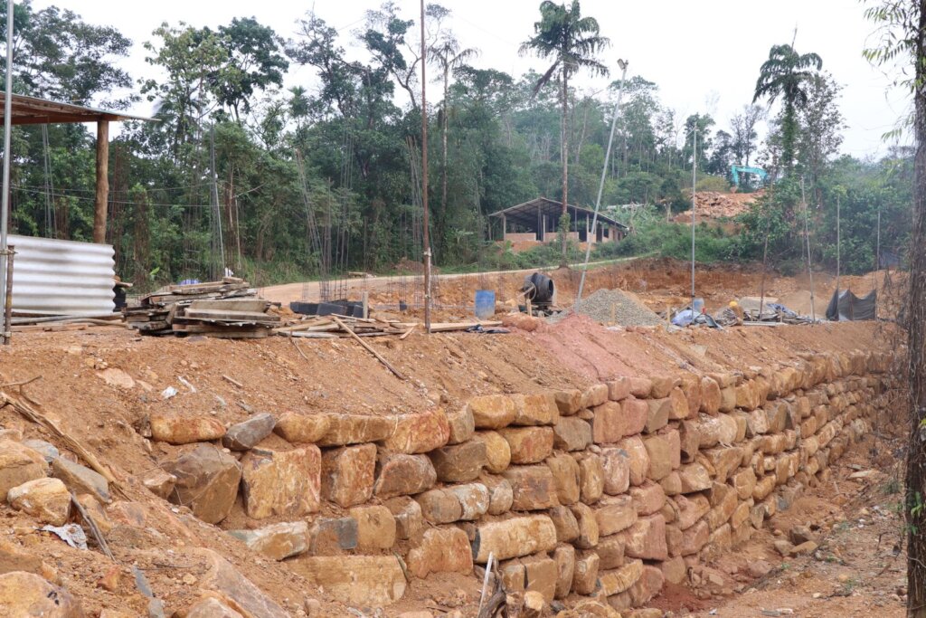 Build a Global Language Centre in Rural Sri Lanka