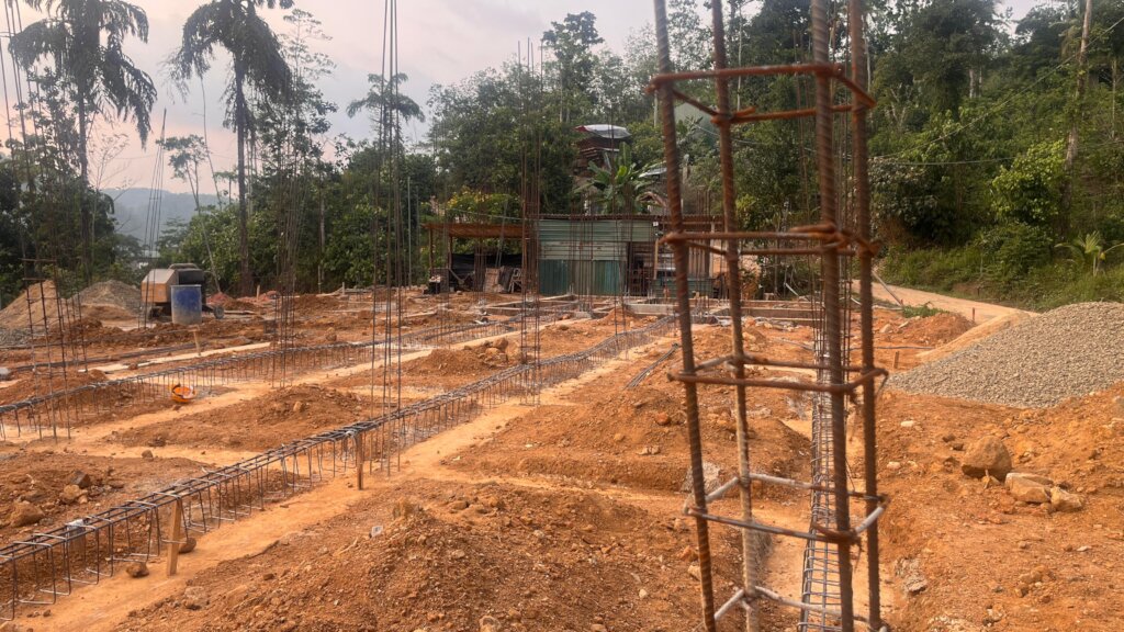 Build a Global Language Centre in Rural Sri Lanka