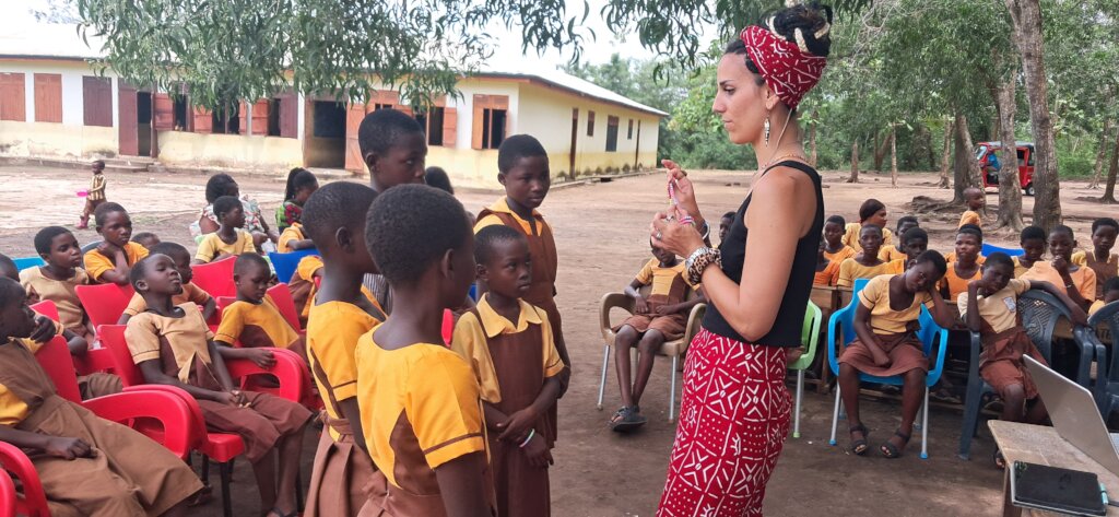 EMPOWER 1000+ SCHOOL GIRLS IN MENSTRUAL HYGIENE