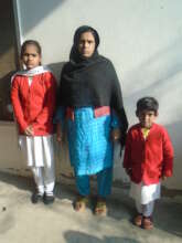 Mother of two girls from Agpe school in Pakistan