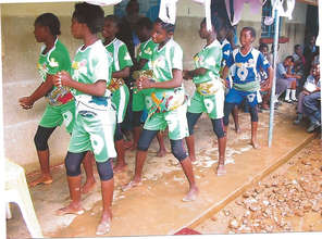 Dancing outside Classrooms