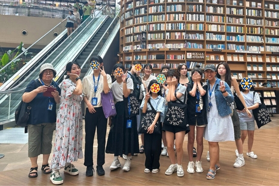 Empower Her Future: Girls' Mentorship in Korea