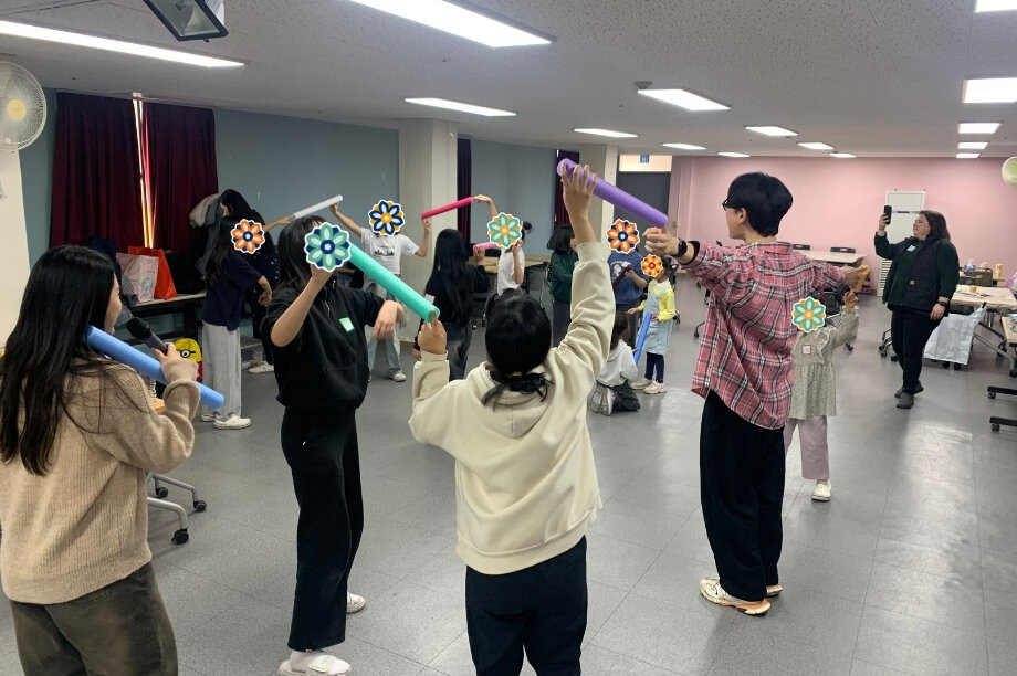 Empower Her Future: Girls' Mentorship in Korea