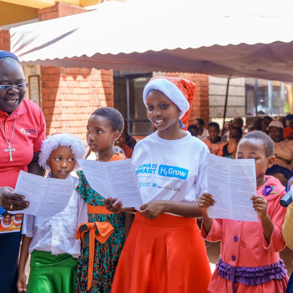 Make Christmas Possible for 320 families in Kibera