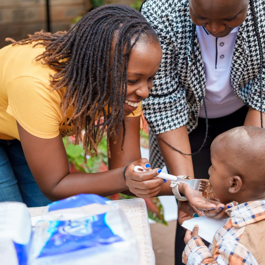 Make Christmas Possible for 320 families in Kibera