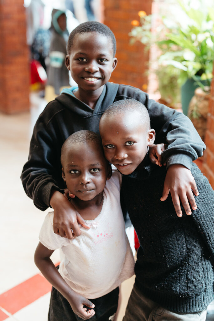 Make Christmas Possible for 320 families in Kibera