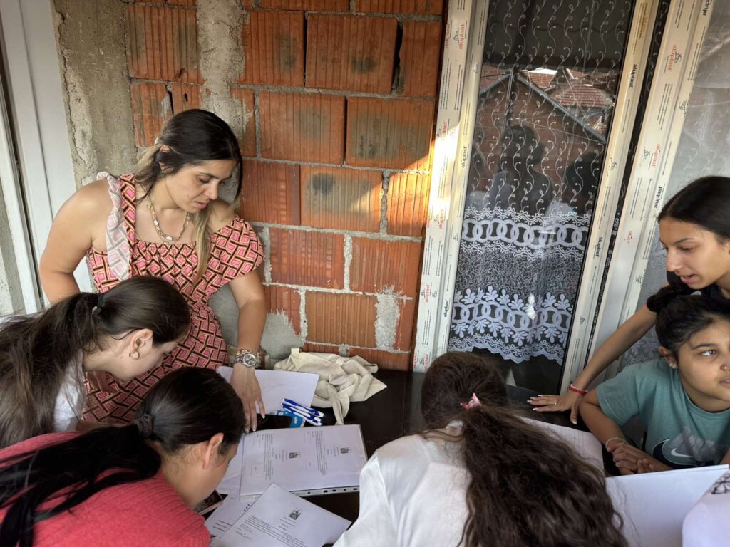 Protect Roma Girls from Child Marriage in Serbia