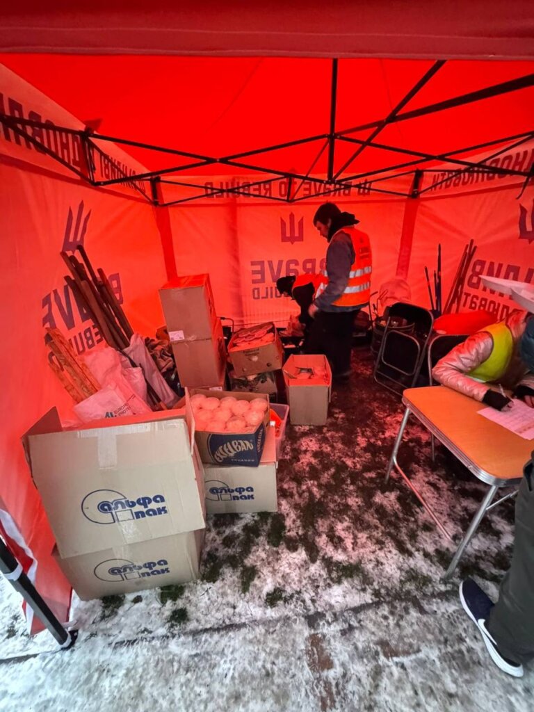 Volunteer work during blackouts