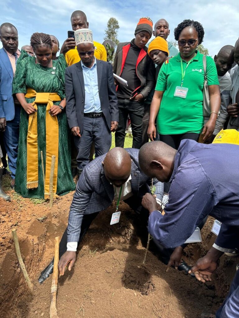 Keep 200 At-risk Children in School in Uganda