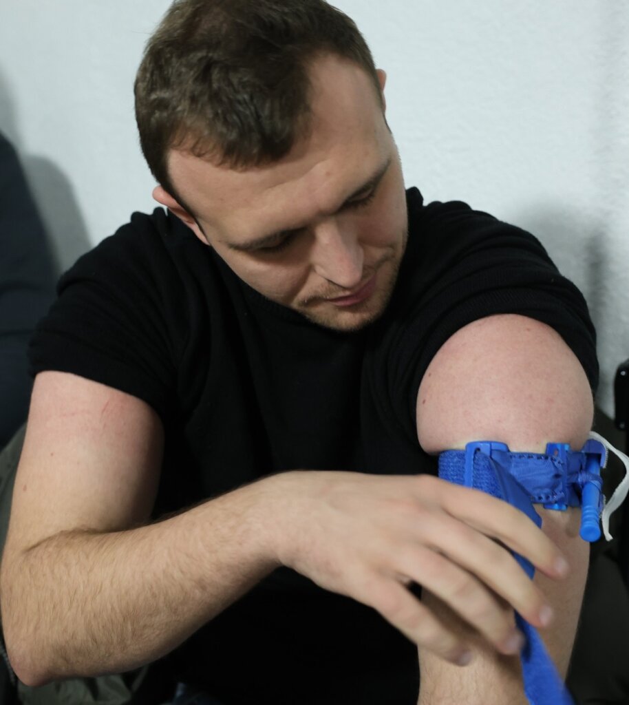 100 Tourniquets for Training and Rescue in Kherson