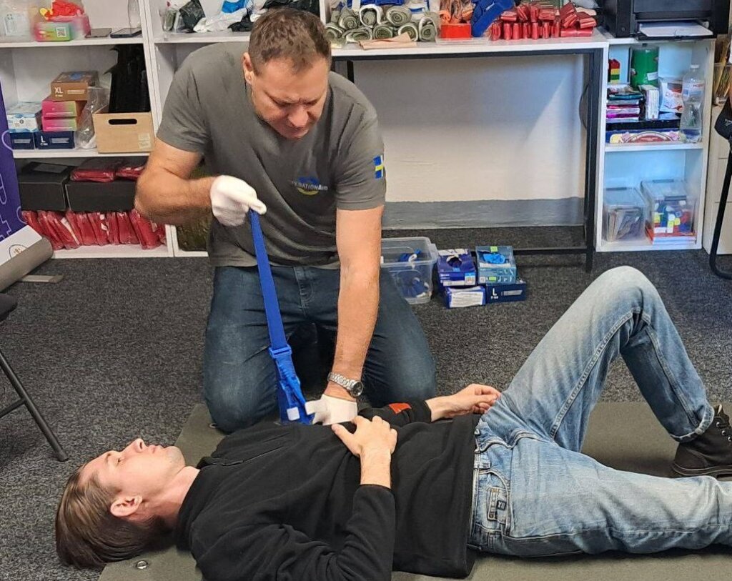 100 Tourniquets for Training and Rescue in Kherson