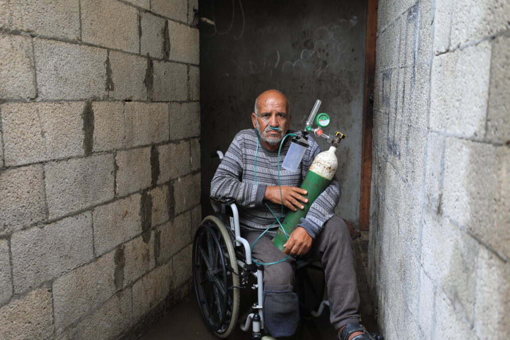 GivingTuesday: Warm a Child This Winter