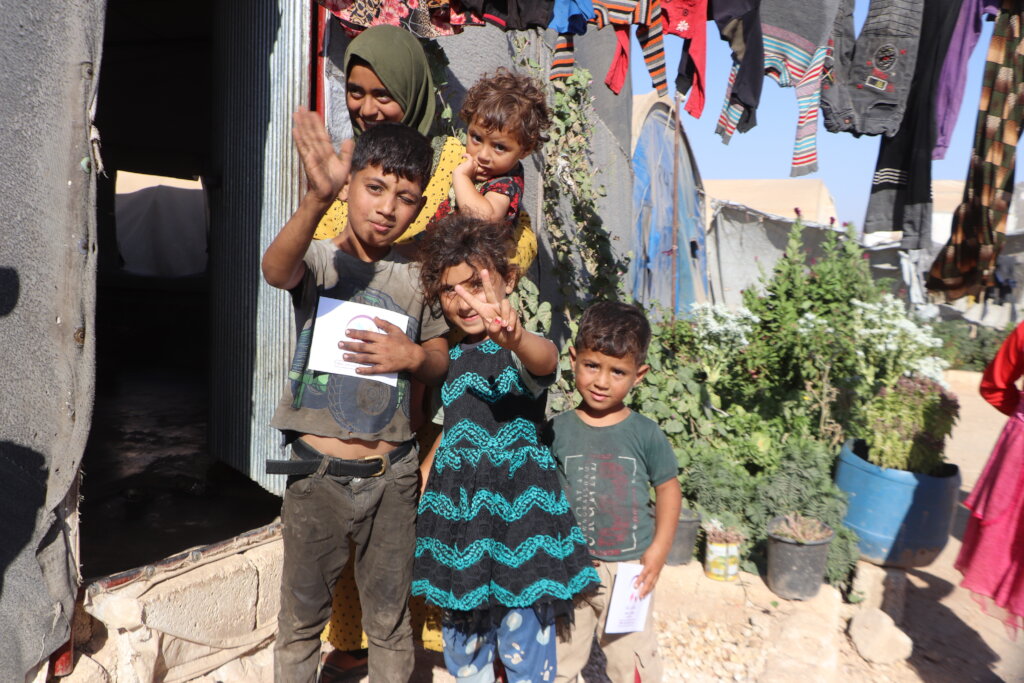 GivingTuesday: Care for 800 Orphans