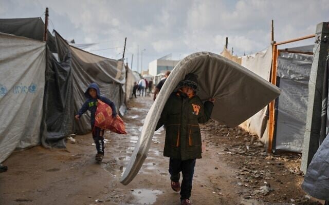 Winter Relief for Gaza & Syrian Families