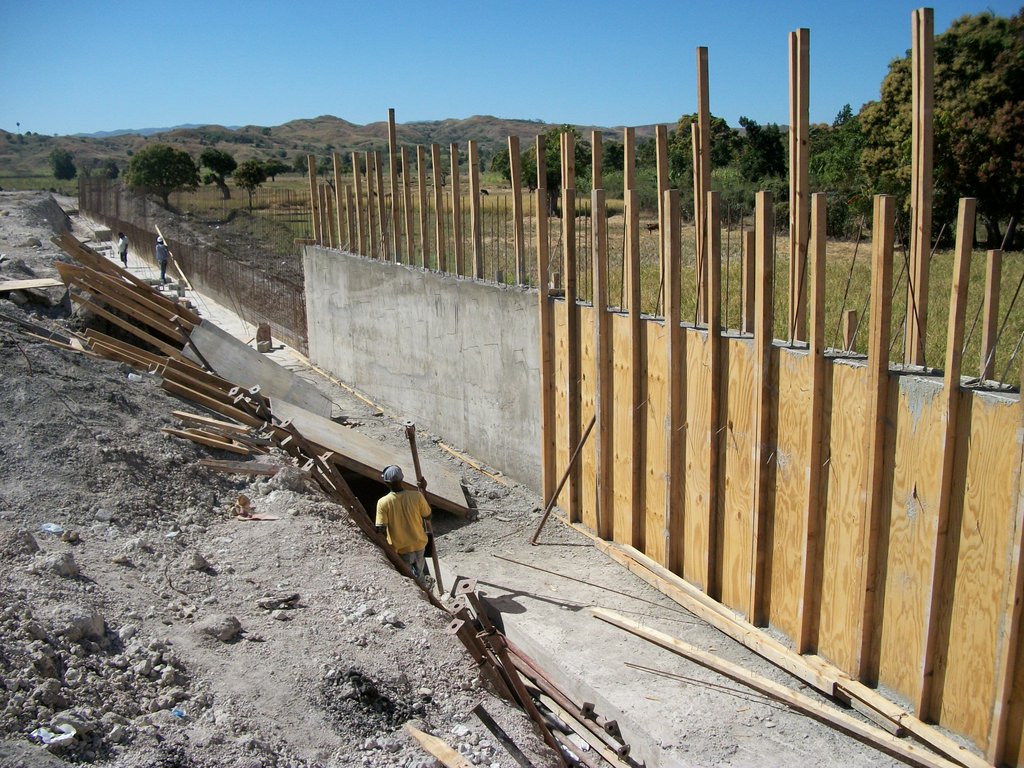 Build Mirebalais Hospital in Haiti with PIH