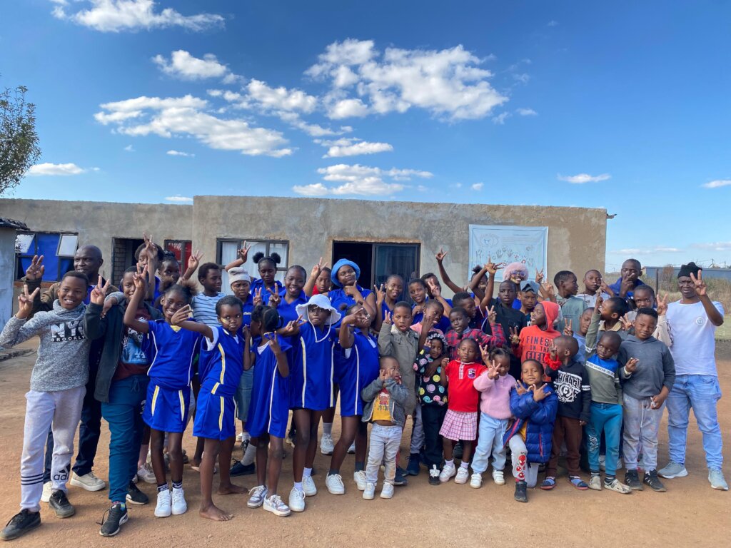 Finish the Letsemacomserve community center